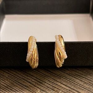 Vintage Avon Gold-tone and Pearly Seed Beads Hoop Earrings